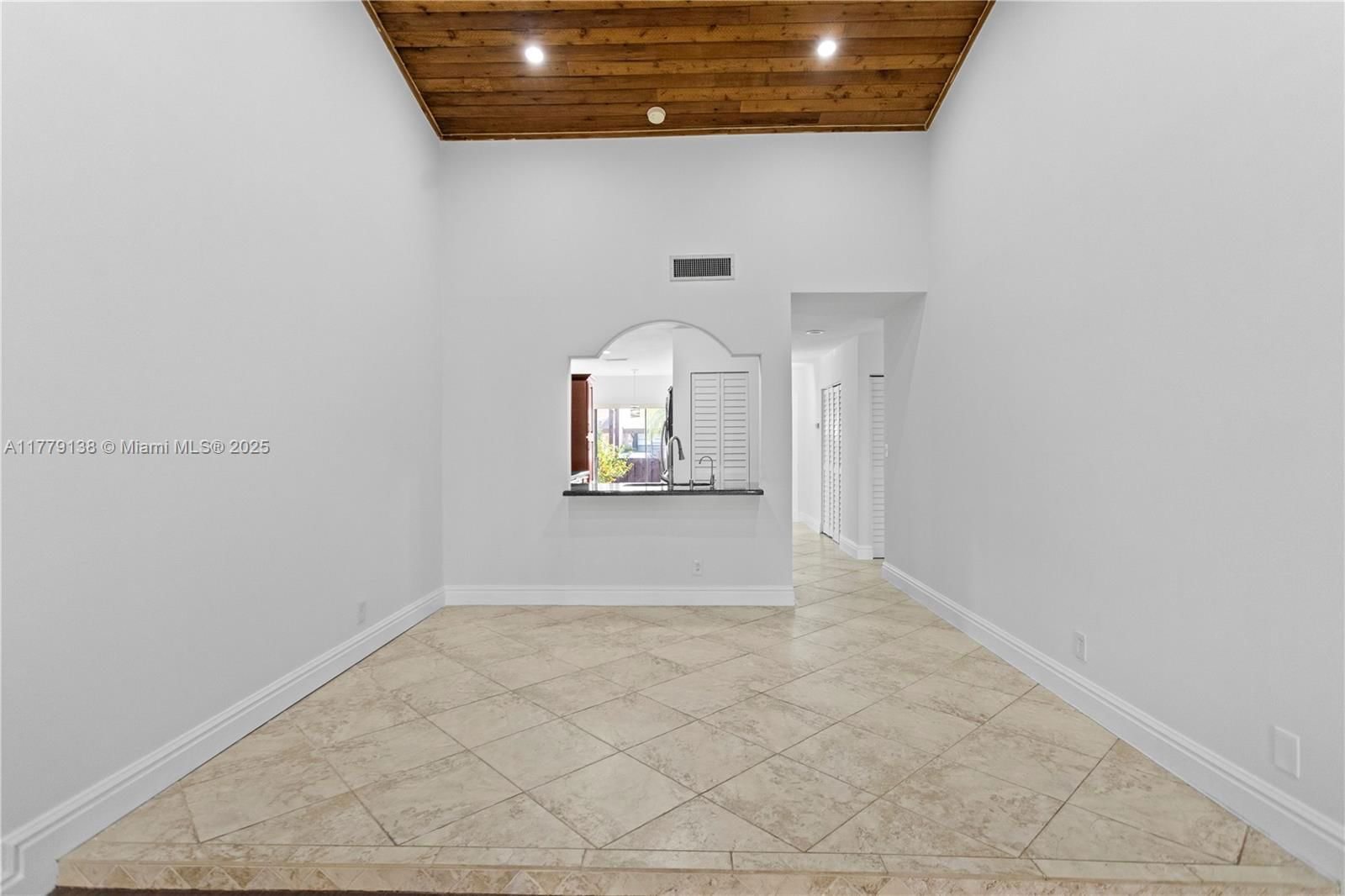 Real estate property located at 8336 37th Pl #8336, Broward, Mapleleaf Patio Villas At, Sunrise, FL