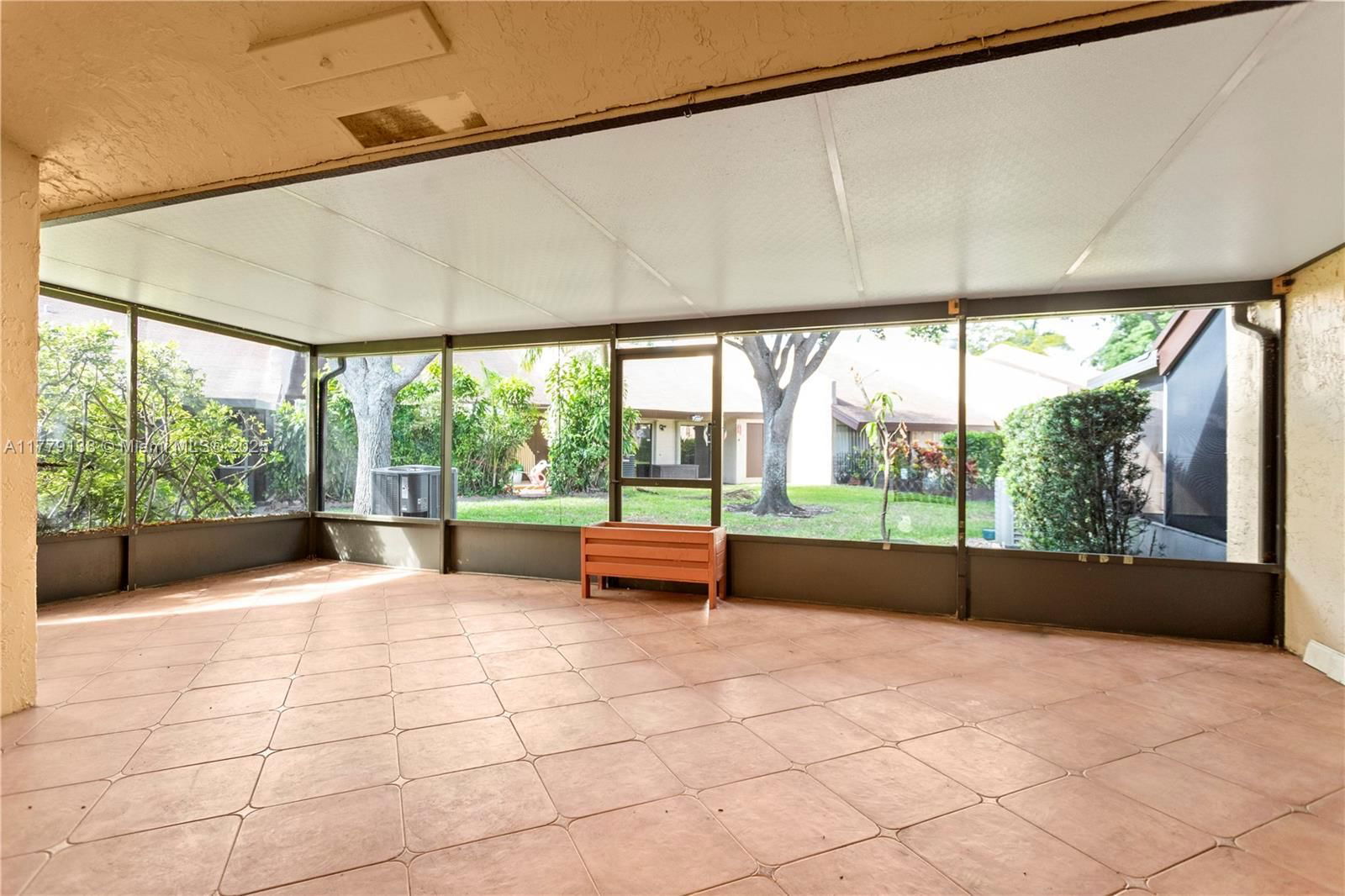 Real estate property located at 8336 37th Pl #8336, Broward, Mapleleaf Patio Villas At, Sunrise, FL