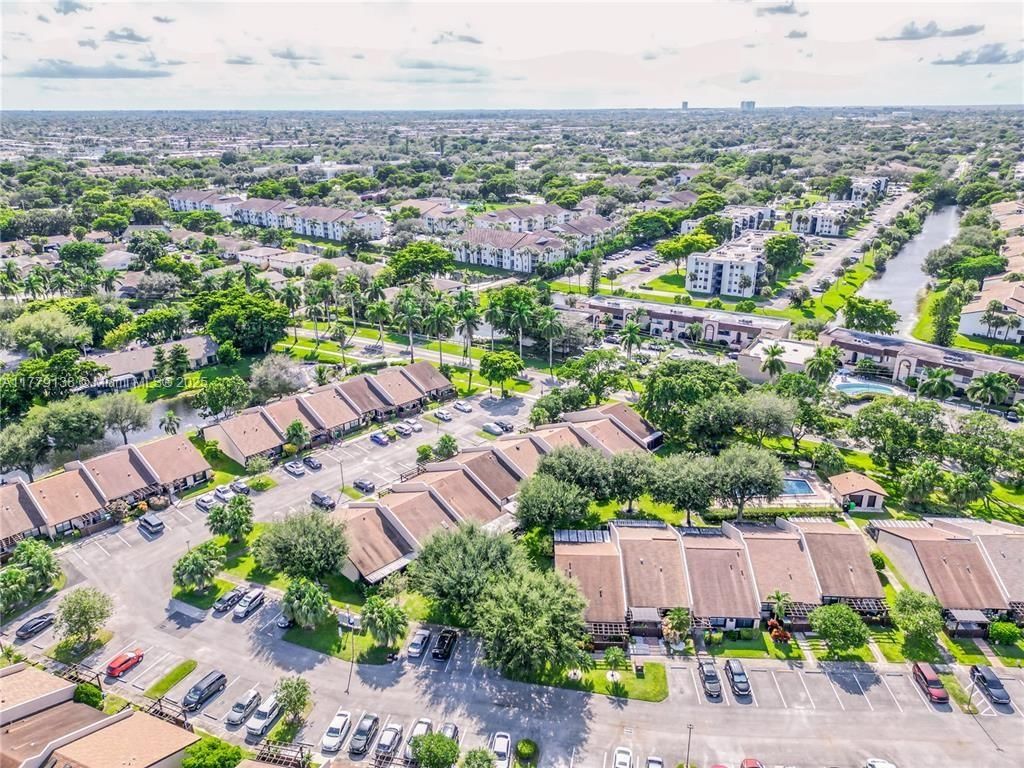 Real estate property located at 8336 37th Pl #8336, Broward, Mapleleaf Patio Villas At, Sunrise, FL