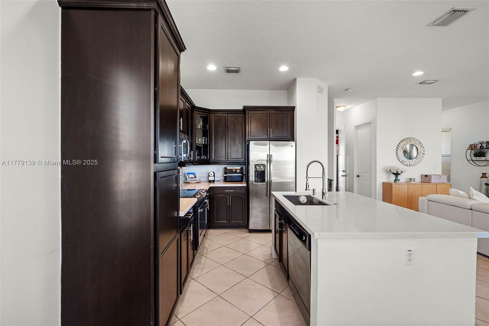 Real estate property located at 3478 97th St, Miami-dade, Bonterra, Hialeah, FL