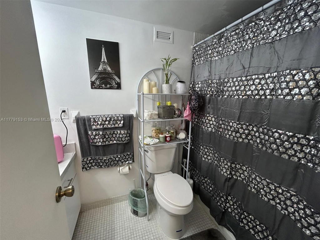 Real estate property located at 2899 Collins Ave #1233, Miami-dade, Triton Tower Condo, Miami Beach, FL