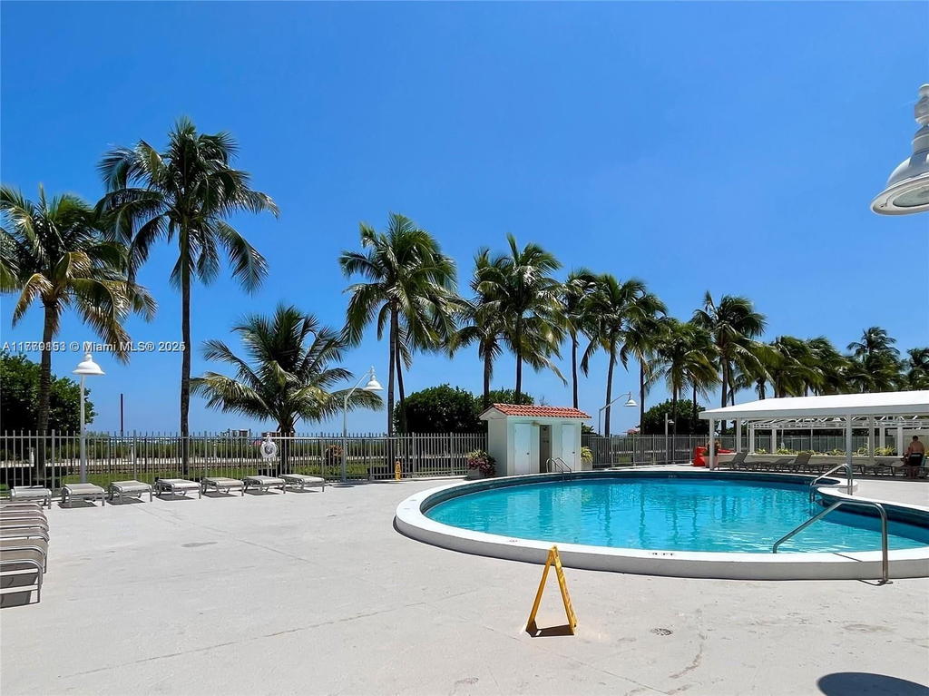 Real estate property located at 2899 Collins Ave #1233, Miami-dade, Triton Tower Condo, Miami Beach, FL