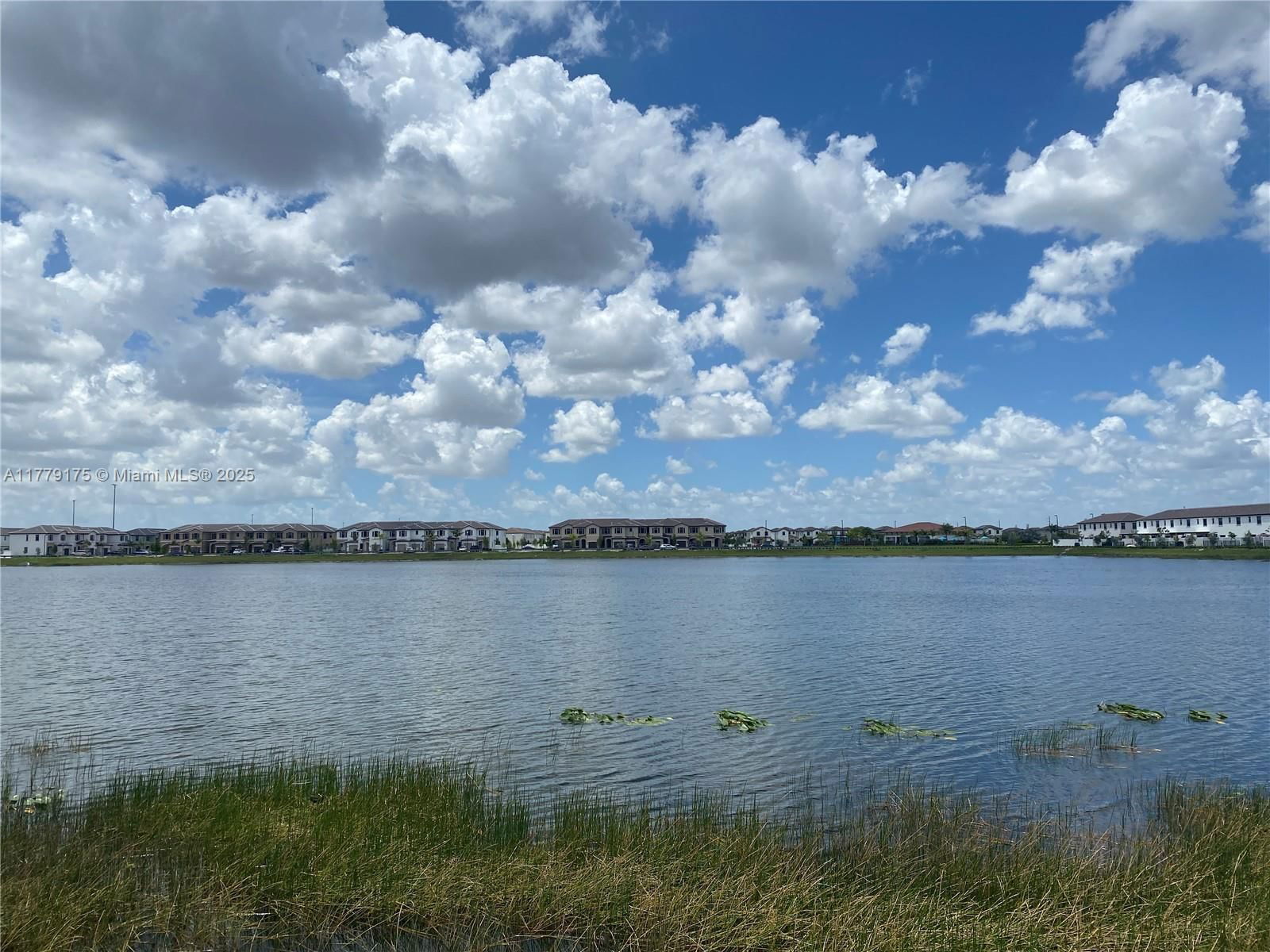 Real estate property located at 3404 114th Ter, Miami-dade, Aquabella North, Hialeah, FL