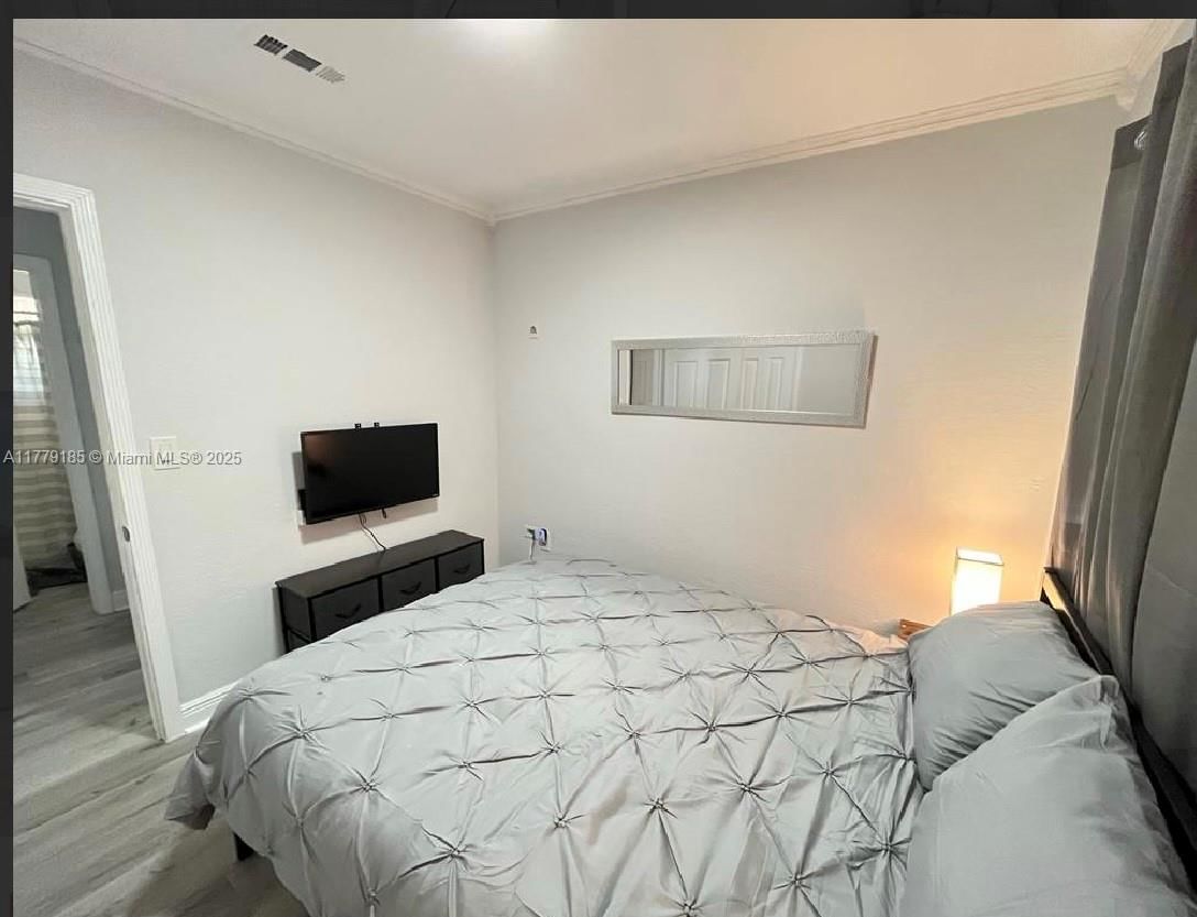 Real estate property located at 3050 52nd St, Miami-dade, Causeway Park, Miami, FL