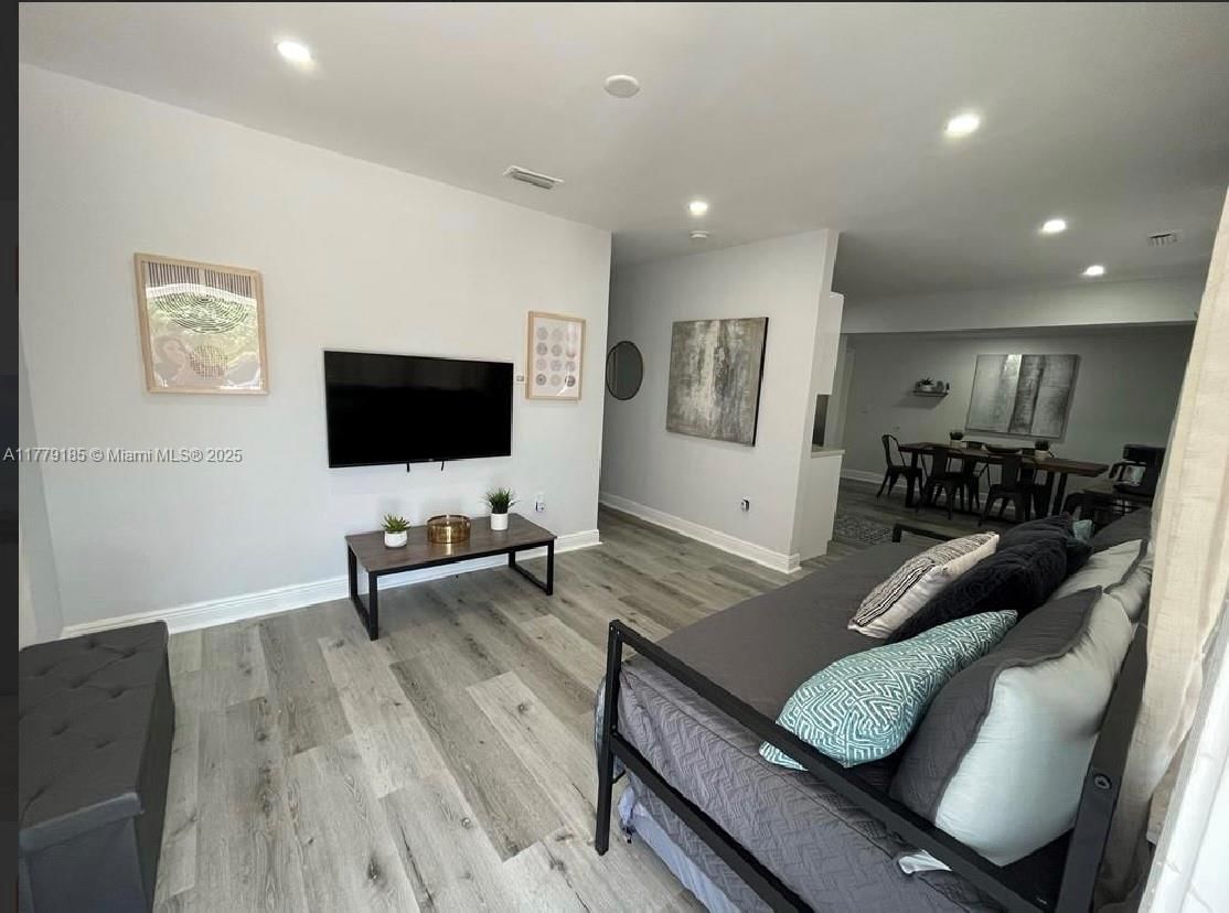 Real estate property located at 3050 52nd St, Miami-dade, Causeway Park, Miami, FL
