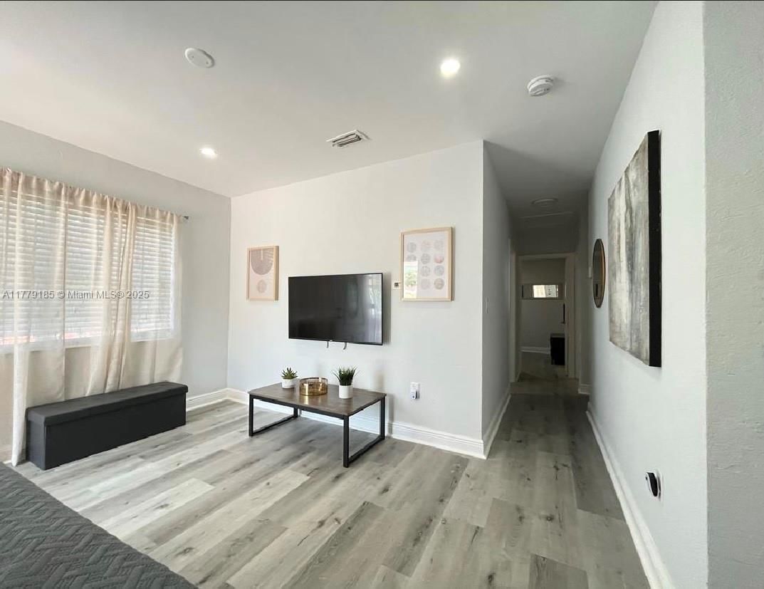 Real estate property located at 3050 52nd St, Miami-dade, Causeway Park, Miami, FL