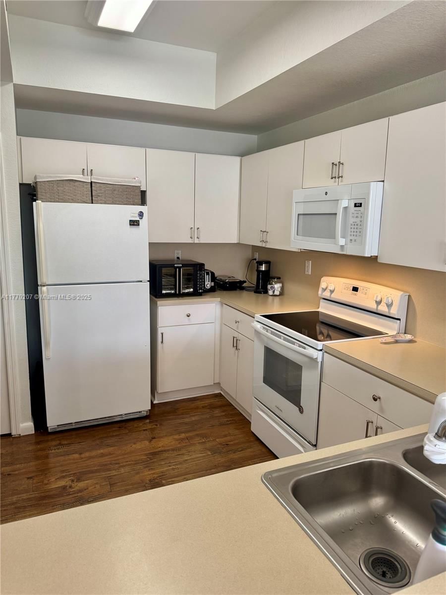 Real estate property located at 8882 Flagler St #201, Miami-dade, Century Park Condo No 2, Miami, FL