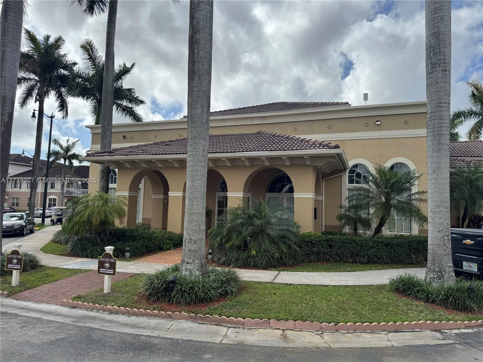 Real estate property located at 8882 Flagler St #201, Miami-dade, Century Park Condo No 2, Miami, FL