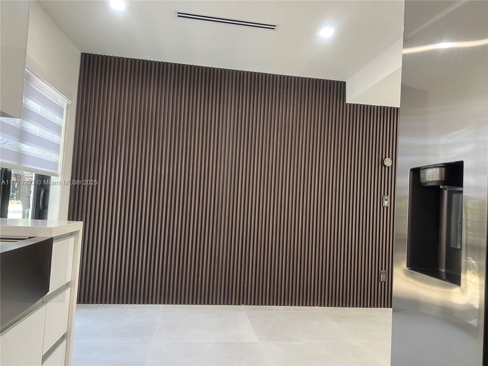 Real estate property located at 14001 10th Ave, Miami-dade, Highview Gardens Sec B, Miami, FL