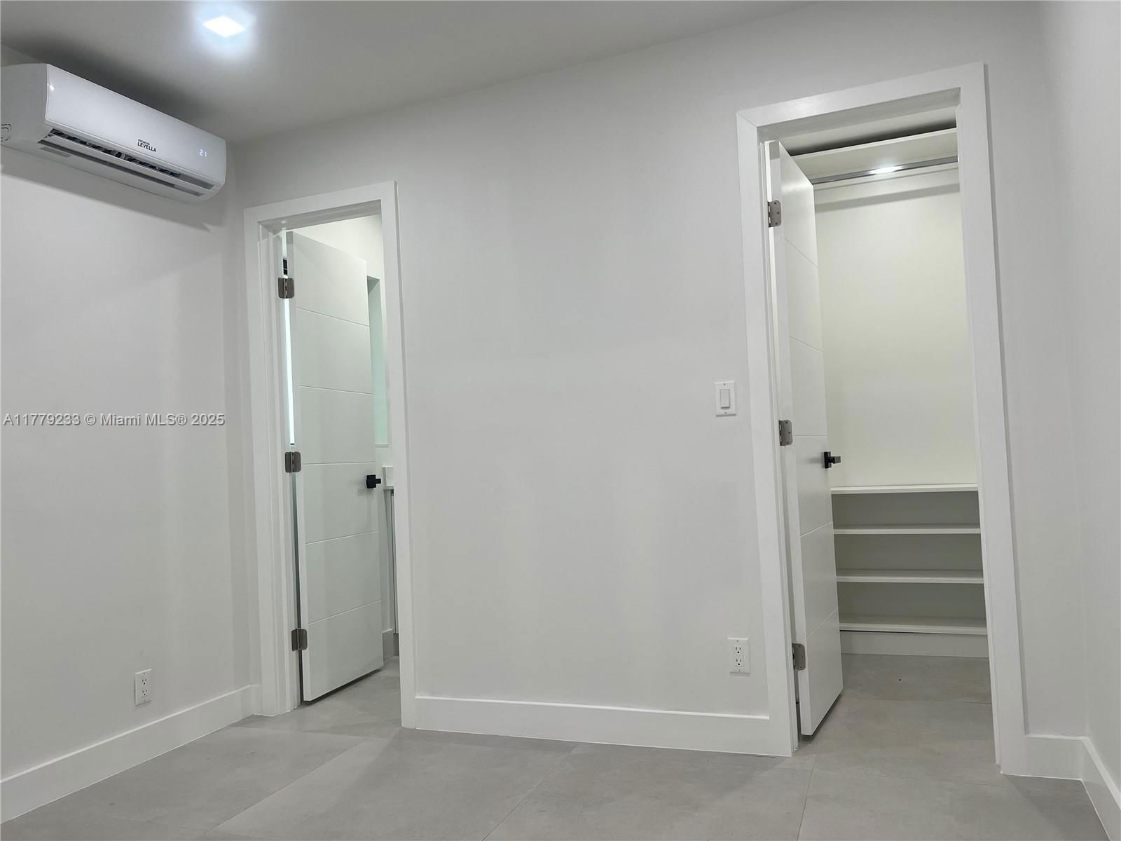 Real estate property located at 14001 10th Ave, Miami-dade, Highview Gardens Sec B, Miami, FL