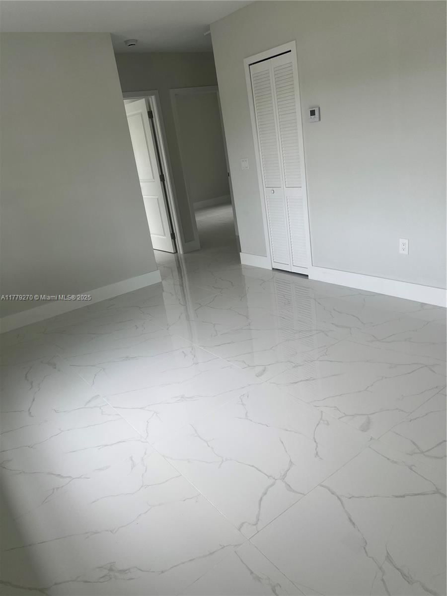 Real estate property located at 702 37th St, Miami-dade, Hialeah 14th Addn Rev Pl, Hialeah, FL