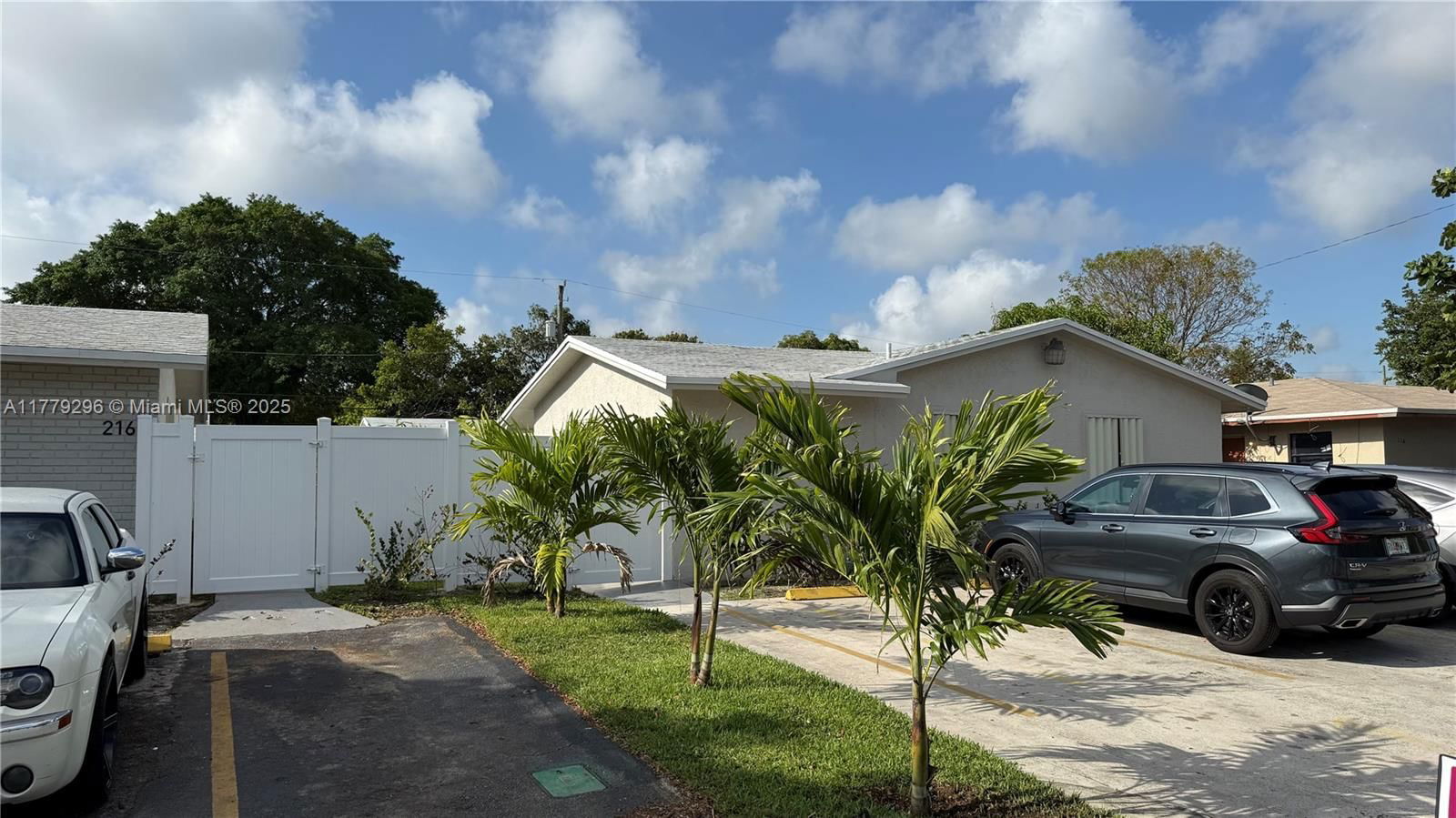 Real estate property located at 220 12th St, Broward, Monticello Park Amended P, Pompano Beach, FL