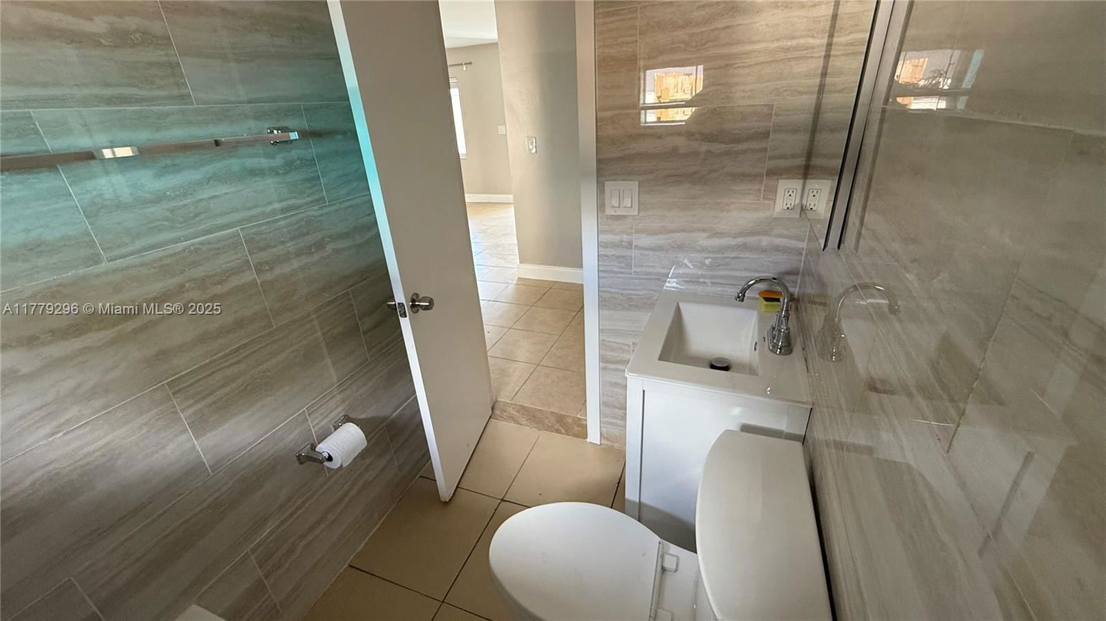 Real estate property located at 220 12th St, Broward, Monticello Park Amended P, Pompano Beach, FL
