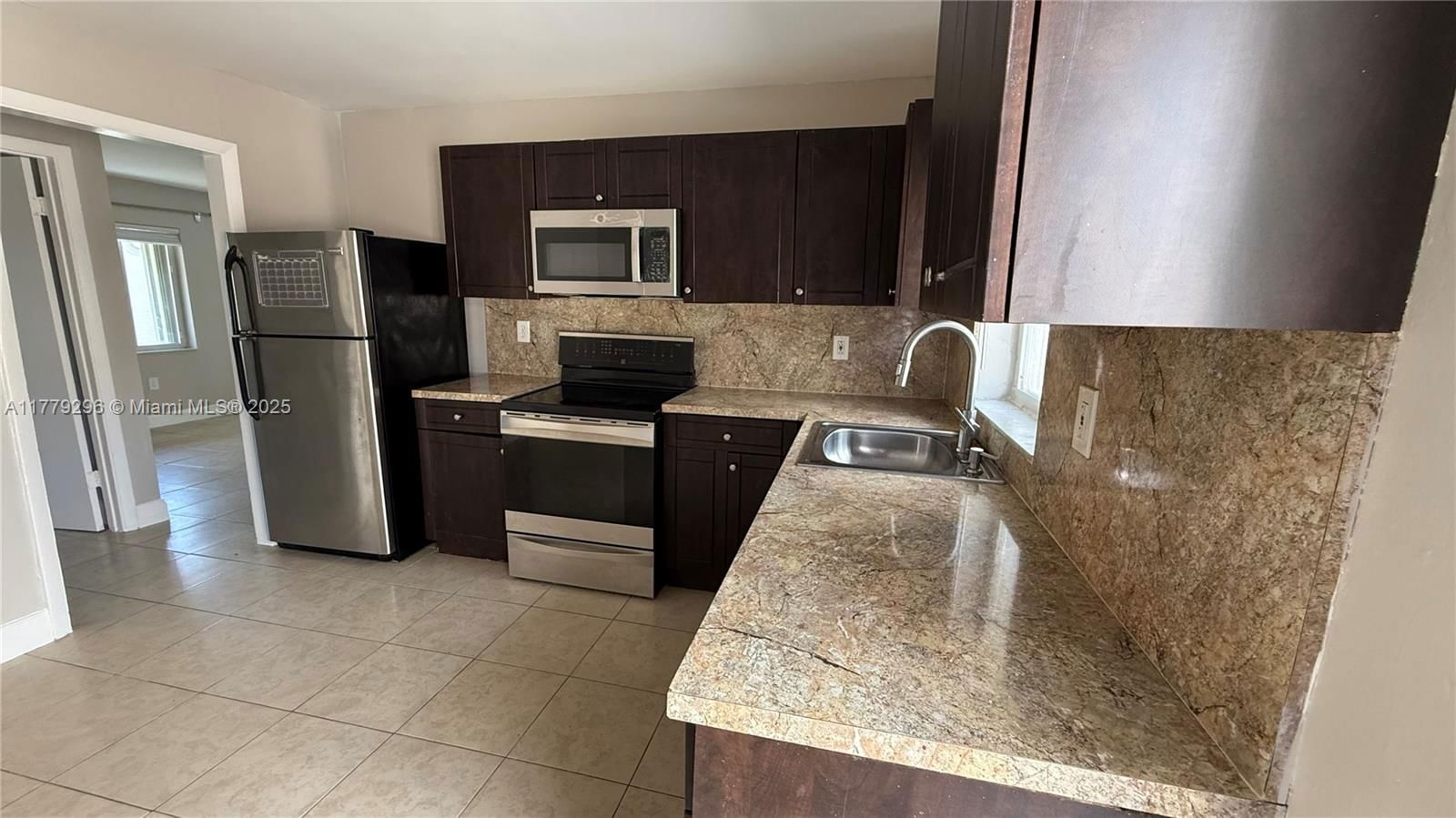 Real estate property located at 220 12th St, Broward, Monticello Park Amended P, Pompano Beach, FL