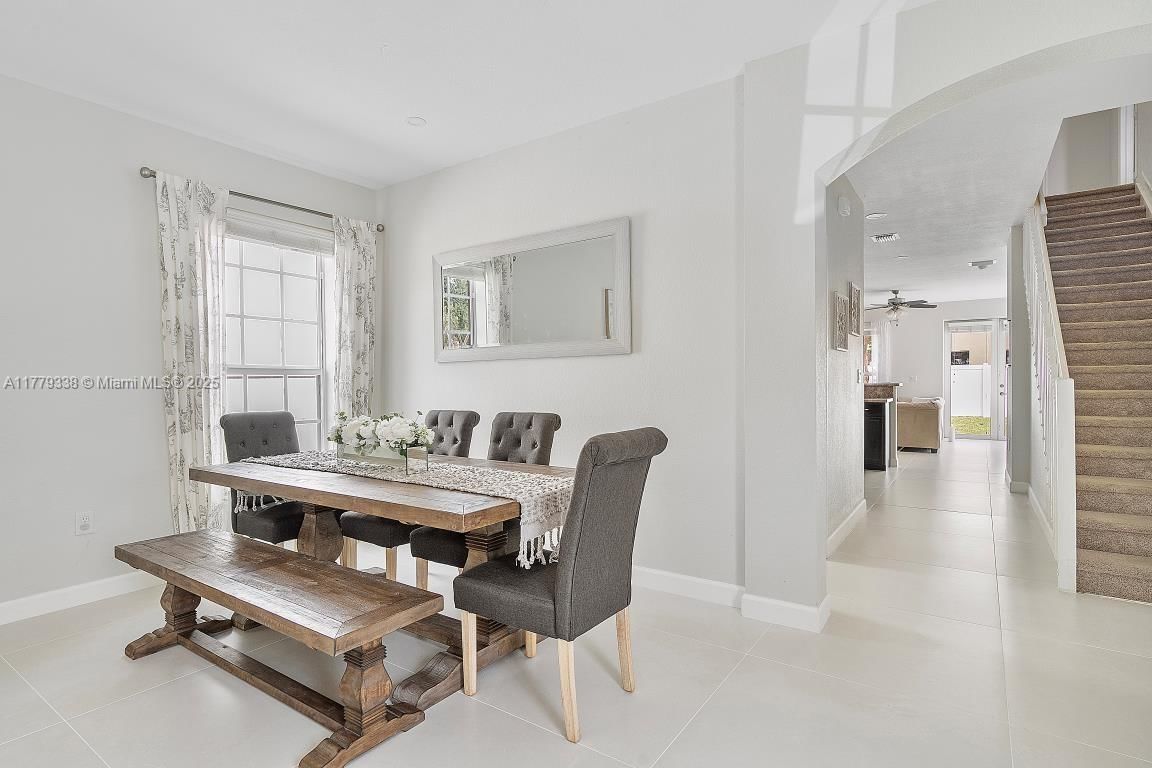 Real estate property located at 9183 171st Ct, Miami-dade, Kendall Commons Residenti, Miami, FL