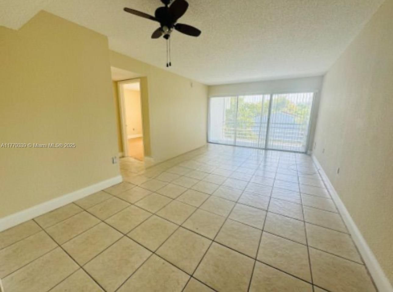 Real estate property located at 4215 University Dr #315, Broward, Springcrest Condo, Sunrise, FL