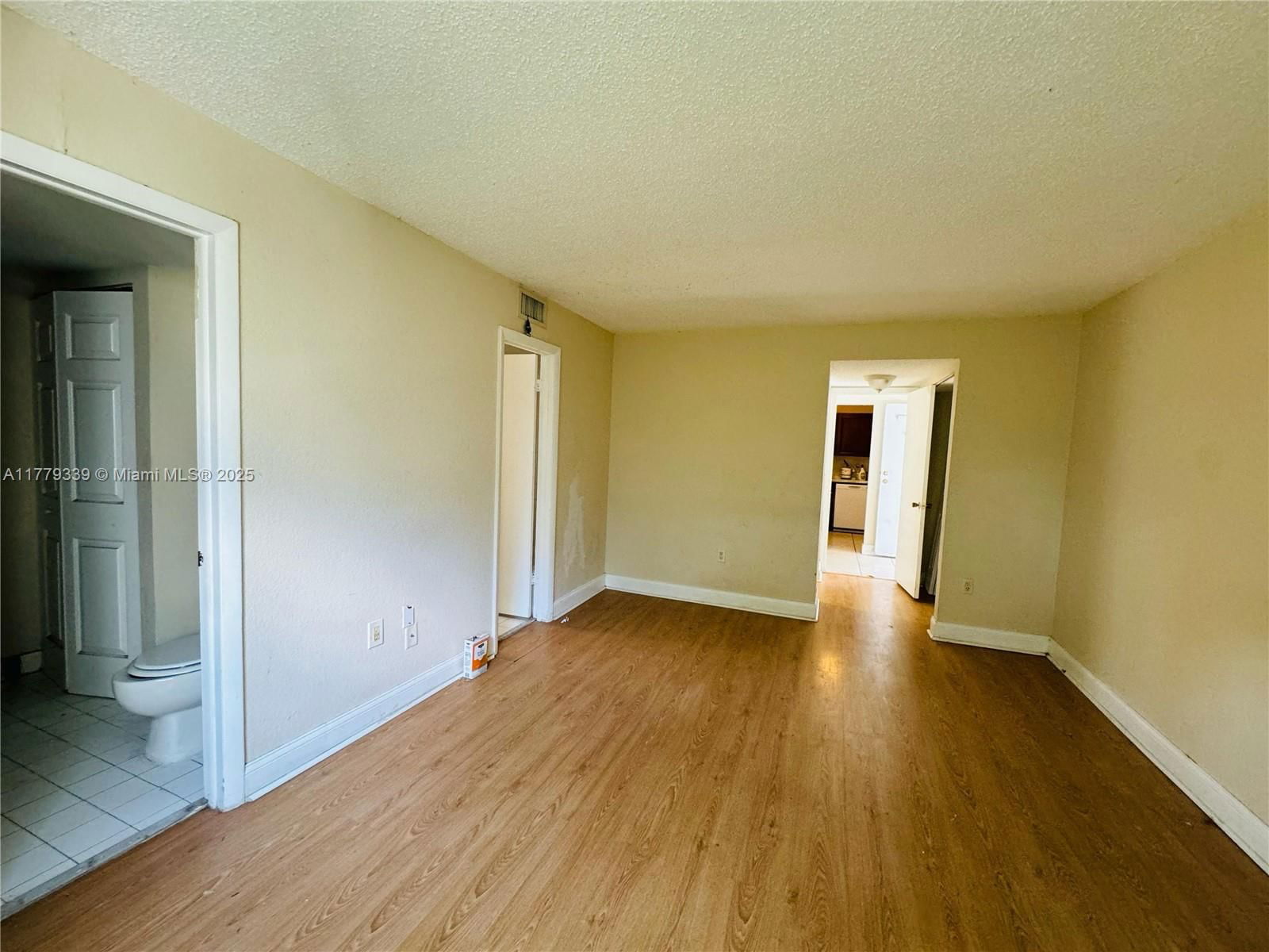 Real estate property located at 4215 University Dr #315, Broward, Springcrest Condo, Sunrise, FL
