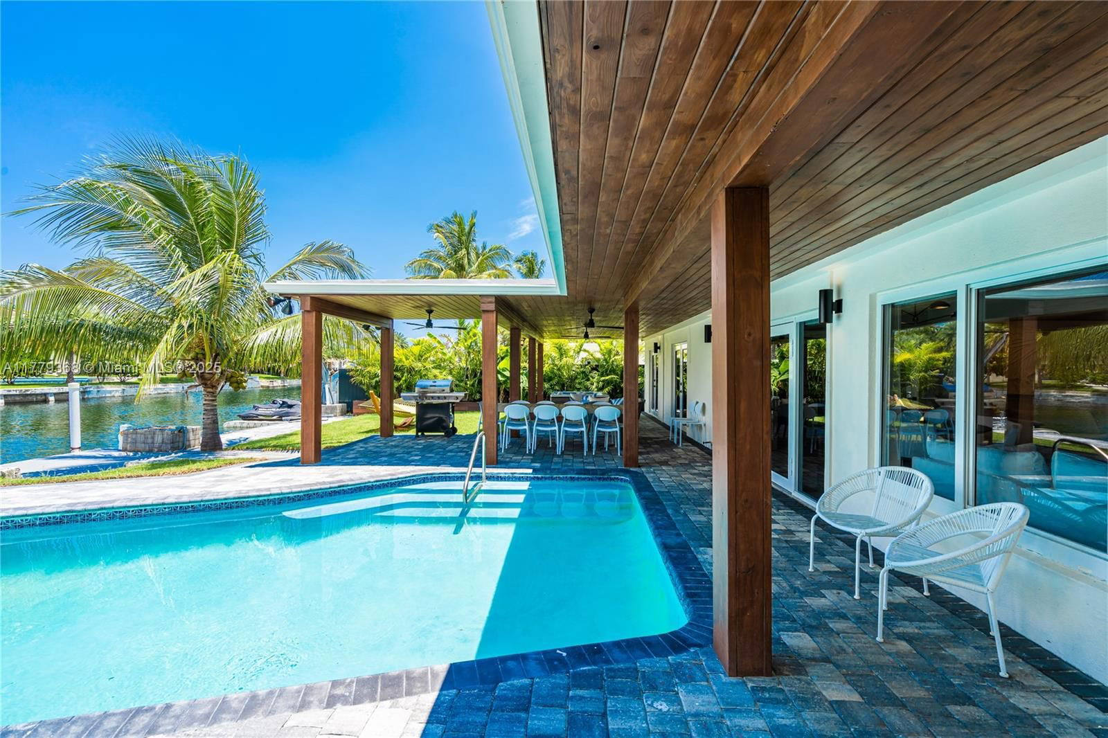 Real estate property located at 2243 Bayview Ln, Miami-dade, Keystone Island No 2, North Miami, FL