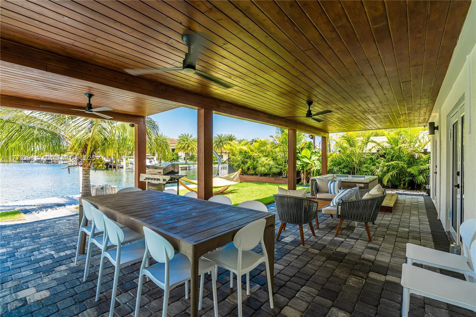 Real estate property located at 2243 Bayview Ln, Miami-dade, Keystone Island No 2, North Miami, FL