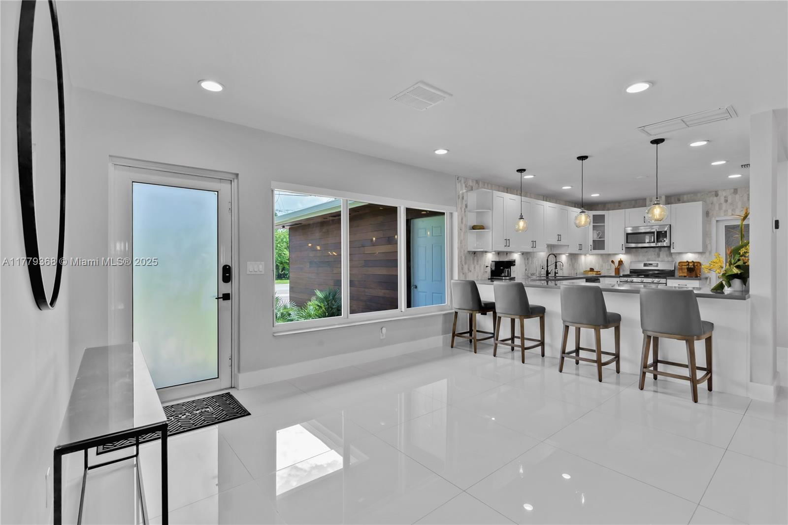 Real estate property located at 2243 Bayview Ln, Miami-dade, Keystone Island No 2, North Miami, FL