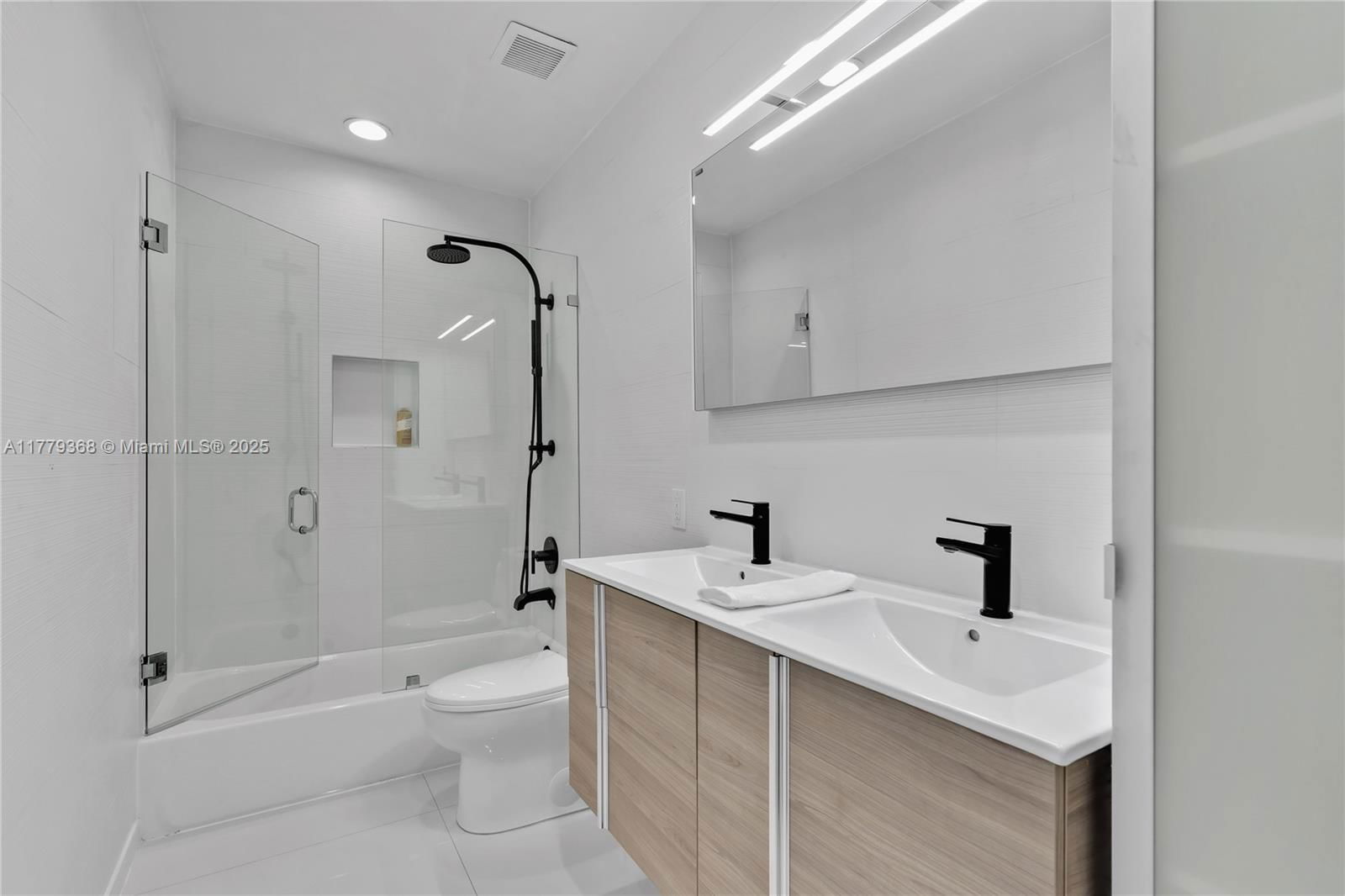 Real estate property located at 2243 Bayview Ln, Miami-dade, Keystone Island No 2, North Miami, FL