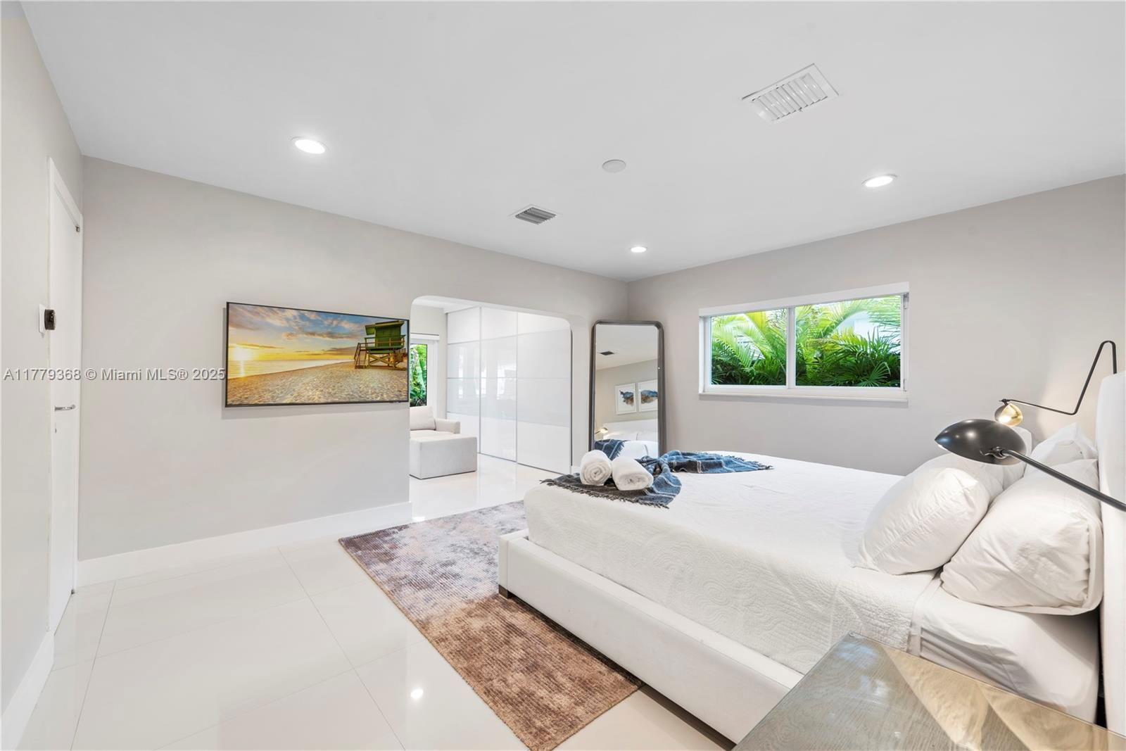 Real estate property located at 2243 Bayview Ln, Miami-dade, Keystone Island No 2, North Miami, FL