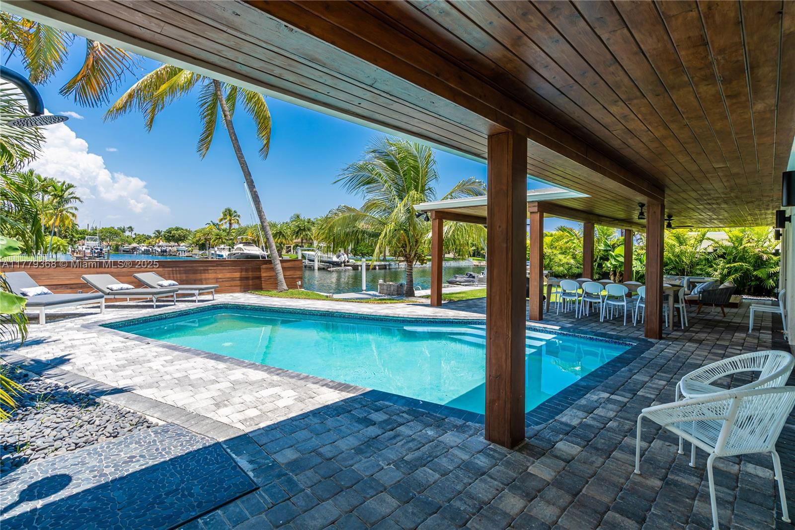 Real estate property located at 2243 Bayview Ln, Miami-dade, Keystone Island No 2, North Miami, FL