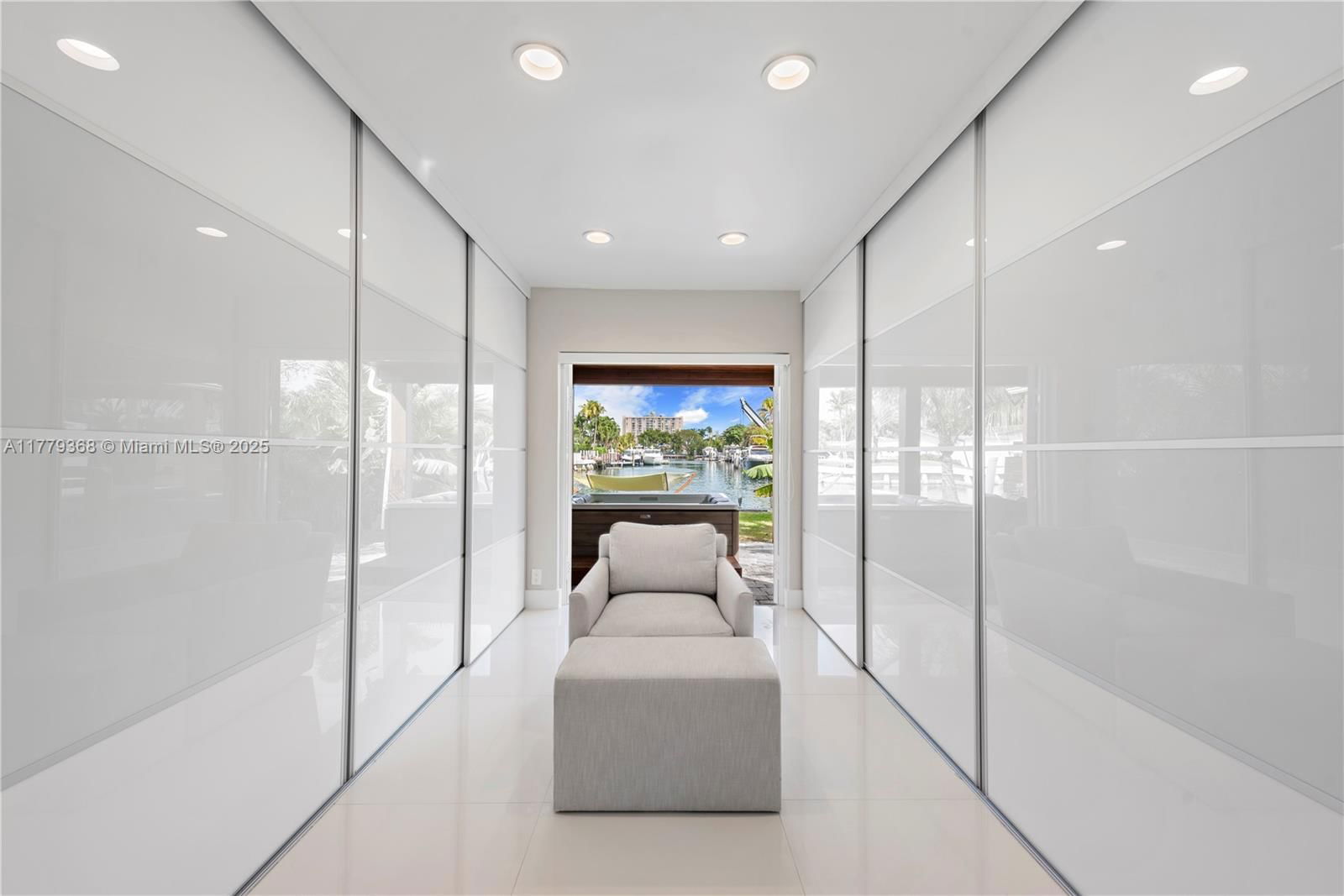 Real estate property located at 2243 Bayview Ln, Miami-dade, Keystone Island No 2, North Miami, FL