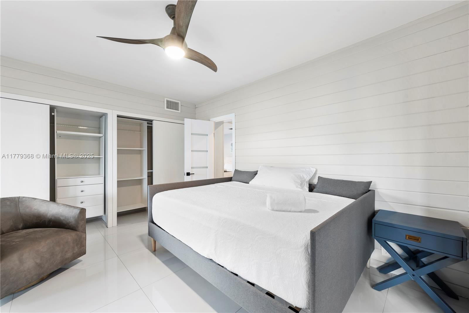 Real estate property located at 2243 Bayview Ln, Miami-dade, Keystone Island No 2, North Miami, FL