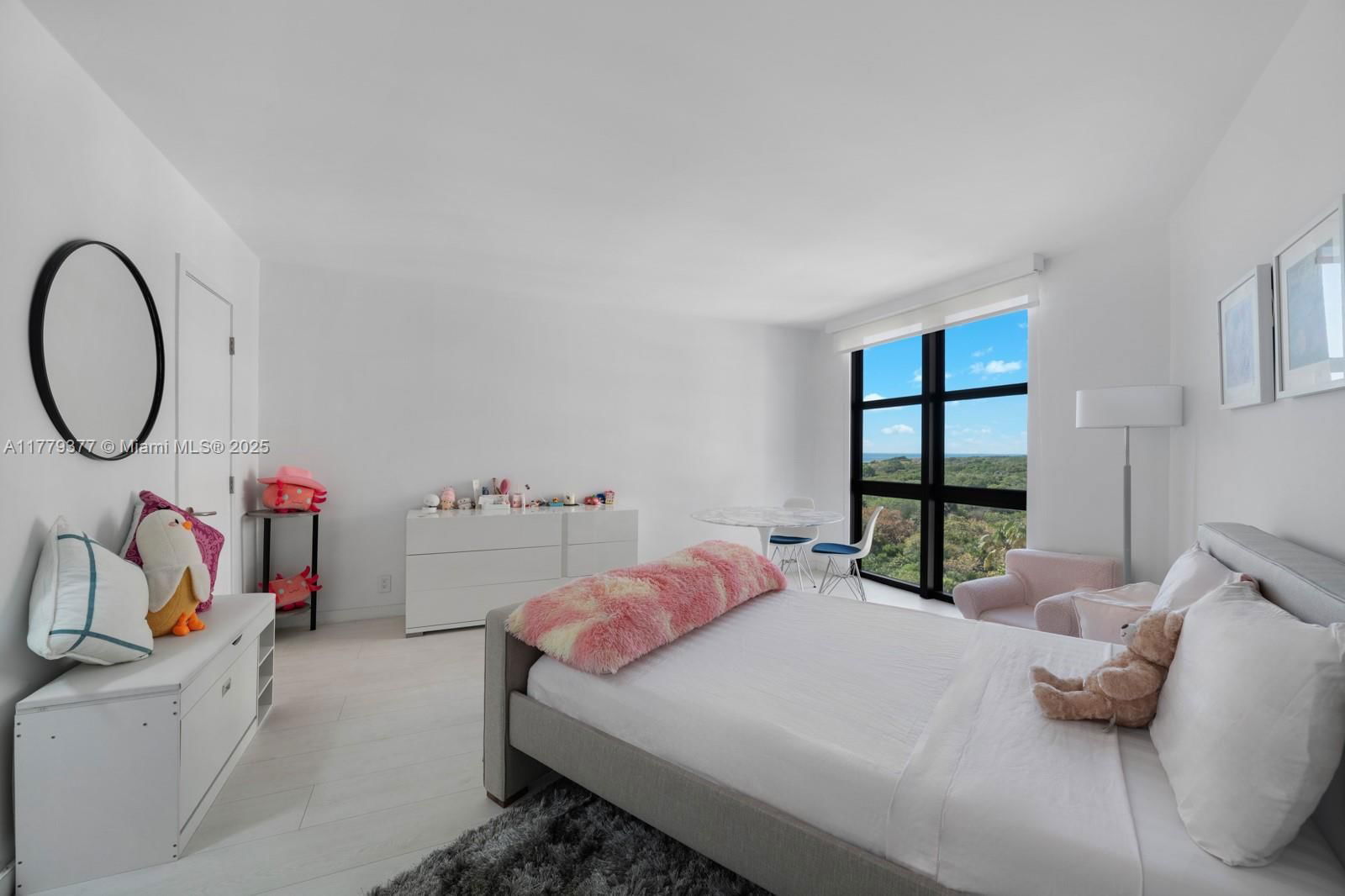 Real estate property located at 1121 Crandon Blvd F702, Miami-dade, Towers Of Key Biscayne Co, Key Biscayne, FL