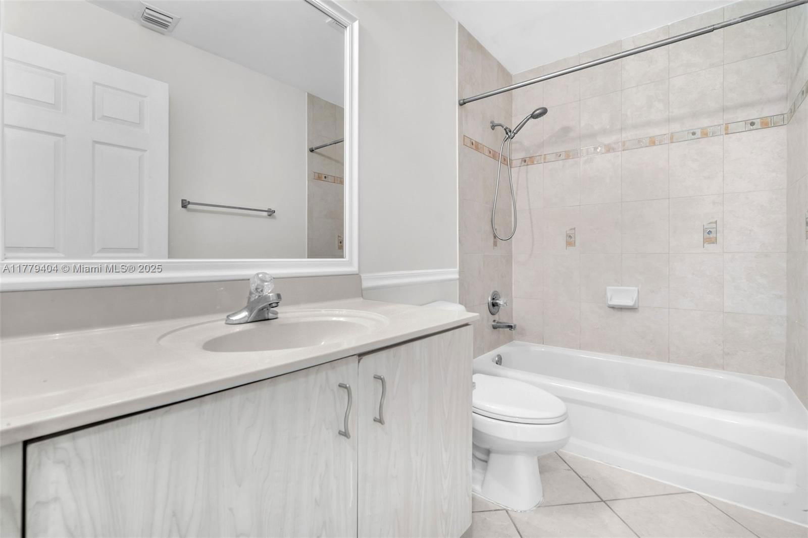 Real estate property located at 1617 Zenith Way, Broward, Sector 2-parcels 21a 25 2, Weston, FL