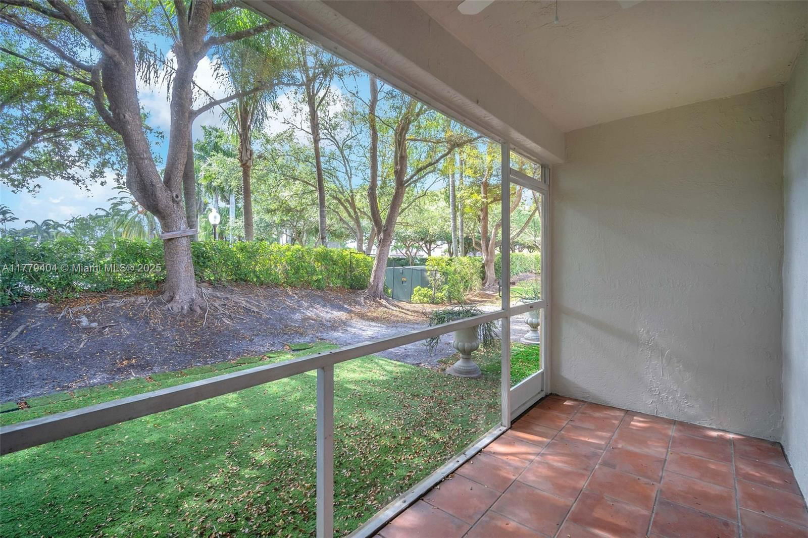 Real estate property located at 1617 Zenith Way, Broward, Sector 2-parcels 21a 25 2, Weston, FL