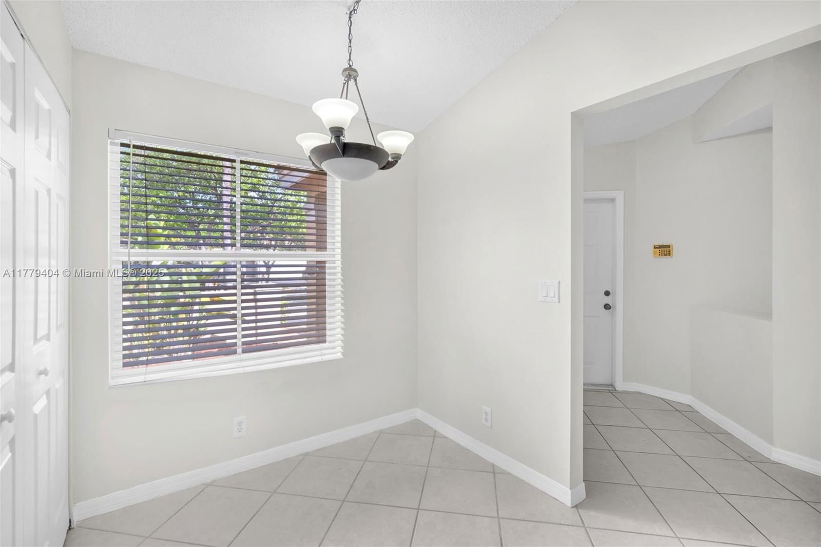 Real estate property located at 1617 Zenith Way, Broward, Sector 2-parcels 21a 25 2, Weston, FL