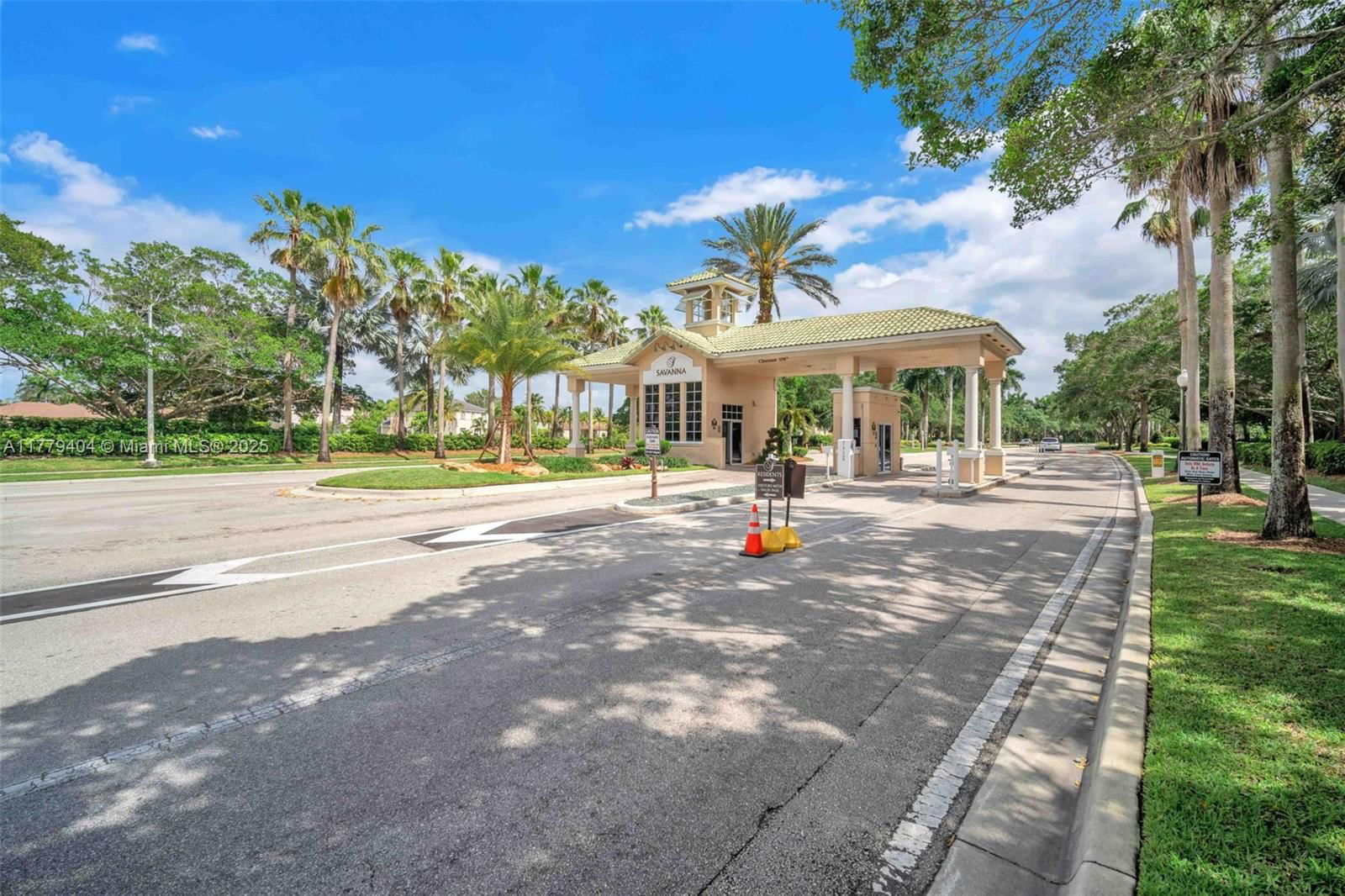 Real estate property located at 1617 Zenith Way, Broward, Sector 2-parcels 21a 25 2, Weston, FL
