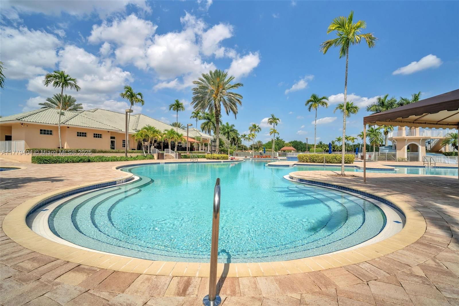 Real estate property located at 1617 Zenith Way, Broward, Sector 2-parcels 21a 25 2, Weston, FL