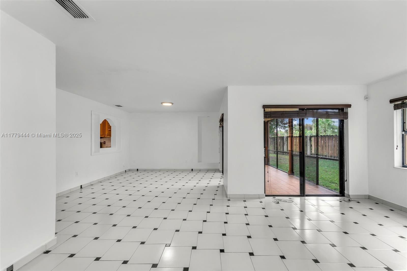 Real estate property located at 15026 96th Ter, Miami-dade, Hammocks Sec 3, Miami, FL