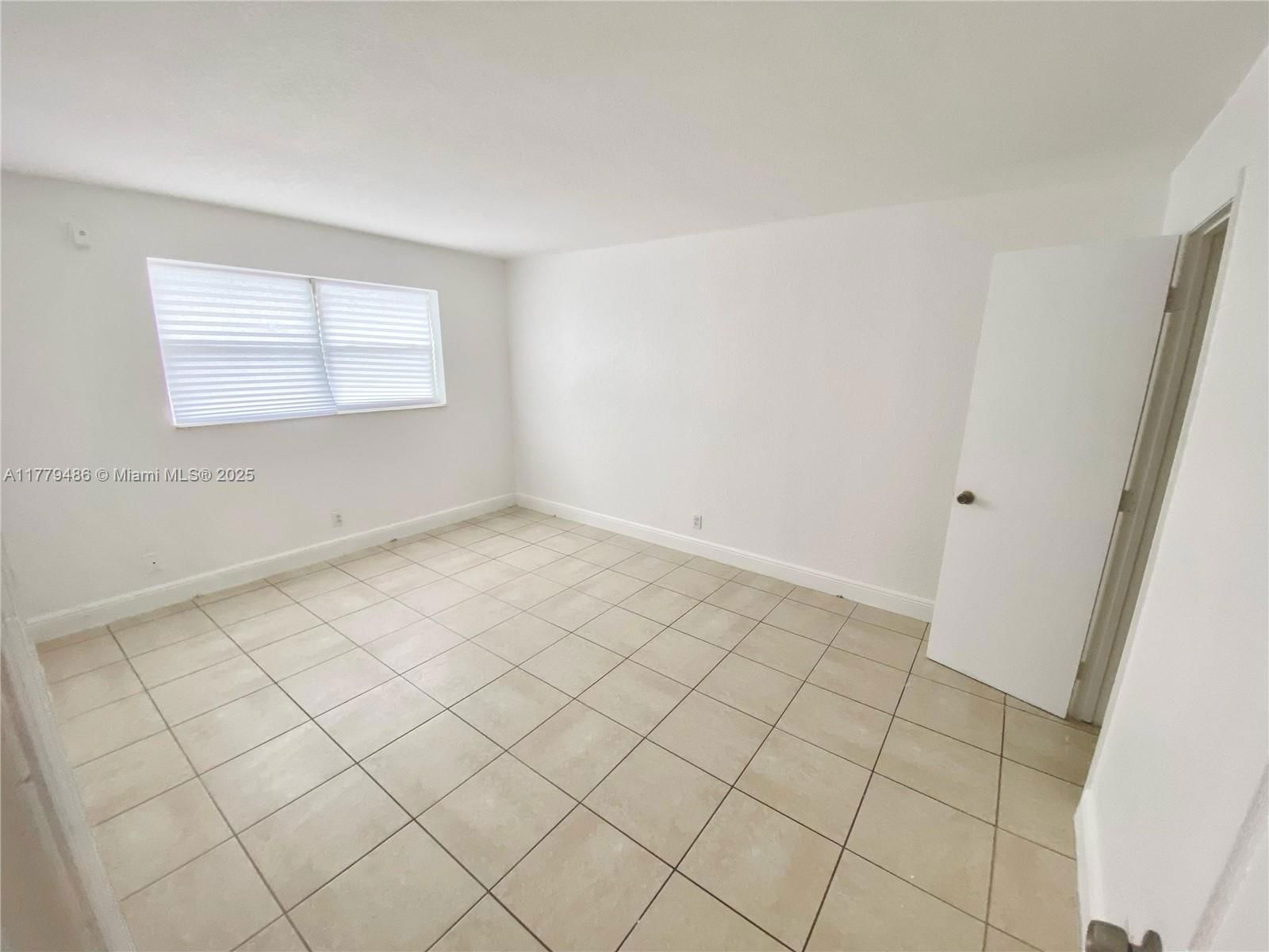 Real estate property located at 4160 21st St #216-E, Broward, Calypso Cay Condo, Lauderhill, FL