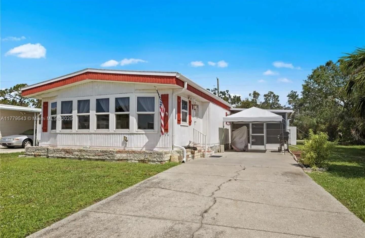Real estate property located at 2754 Tanager Lane, Charlotte, Holiday Mob Ests 3rd Add, Other City - In The State Of Florida, FL