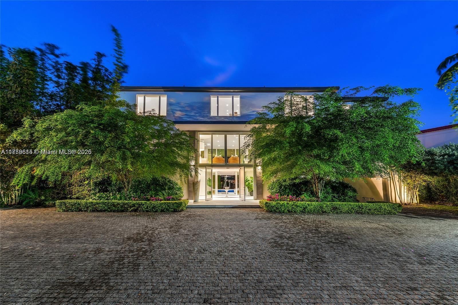 Real estate property located at 481 Mashta Drive, Miami-dade, Smugglers Cove, Key Biscayne, FL