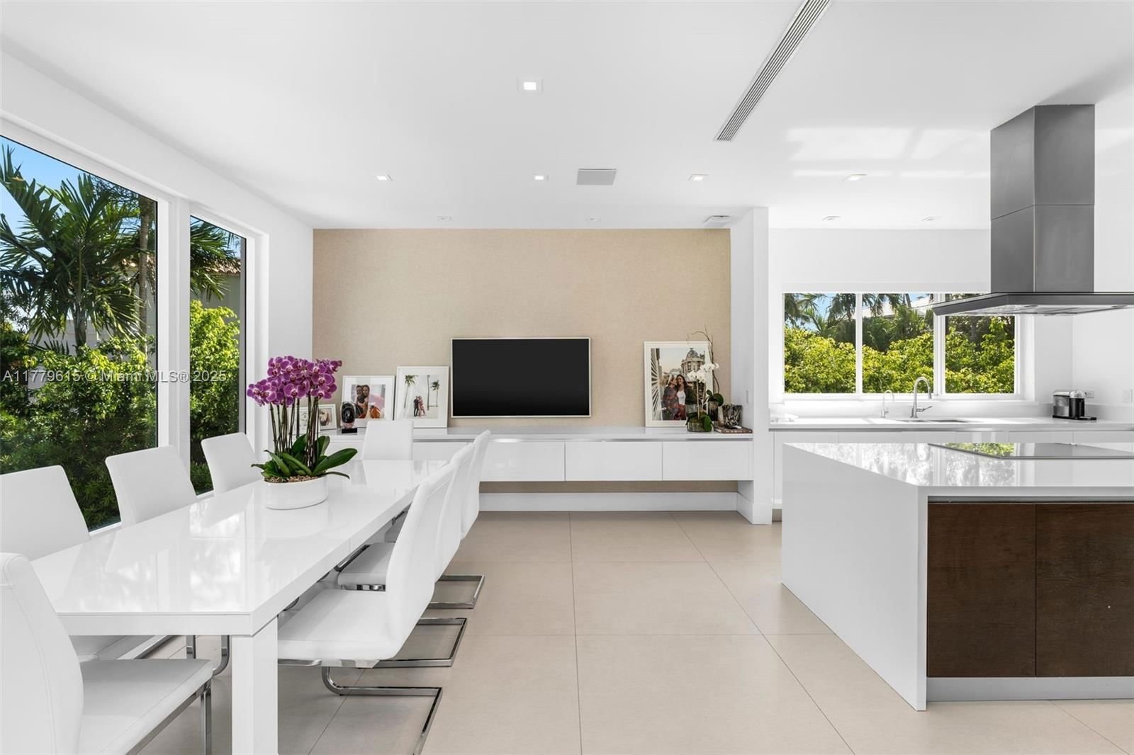 Real estate property located at 481 Mashta Drive, Miami-dade, Smugglers Cove, Key Biscayne, FL