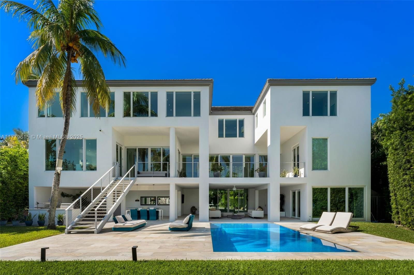 Real estate property located at 481 Mashta Drive, Miami-dade, Smugglers Cove, Key Biscayne, FL