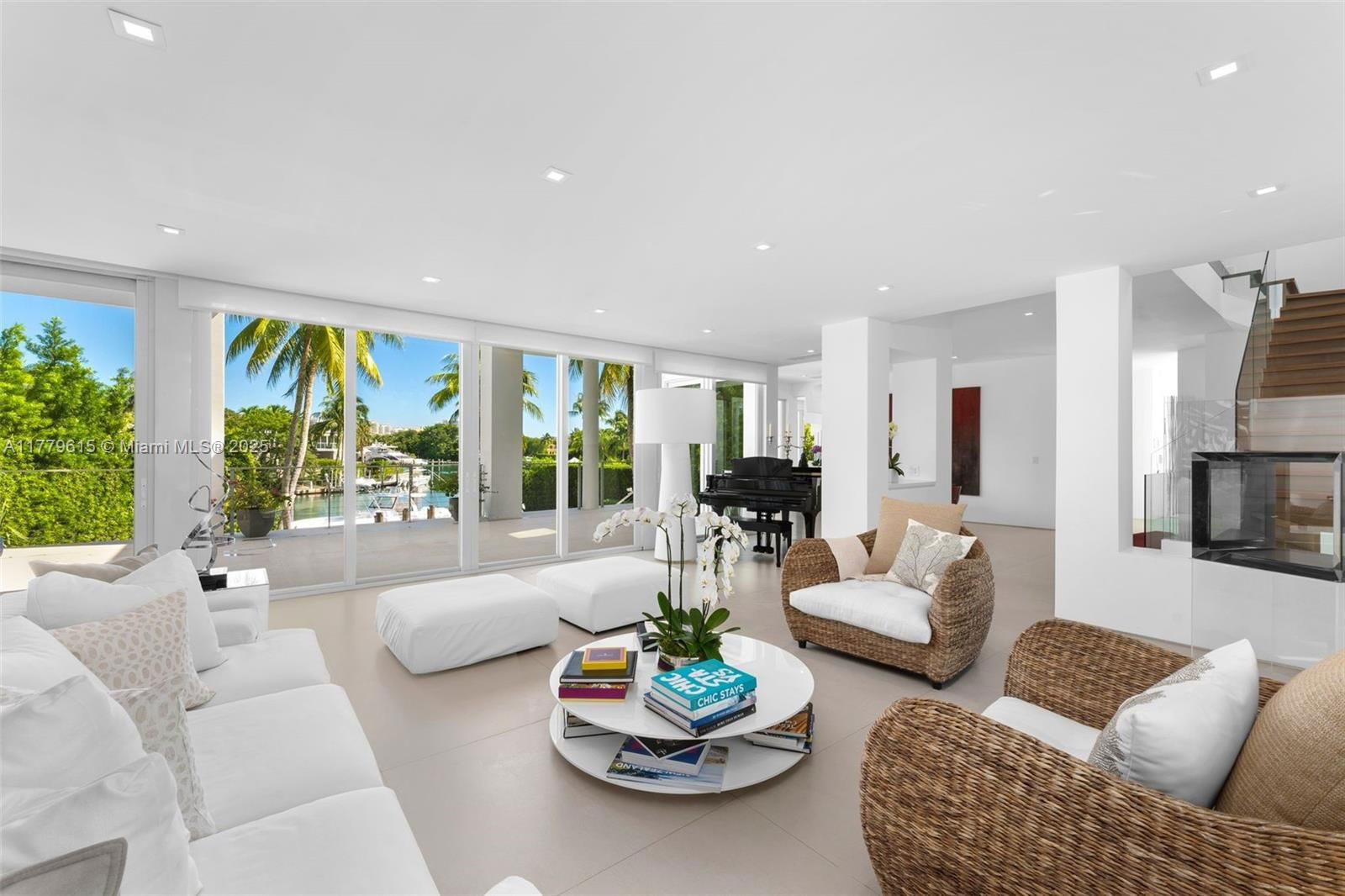 Real estate property located at 481 Mashta Drive, Miami-dade, Smugglers Cove, Key Biscayne, FL