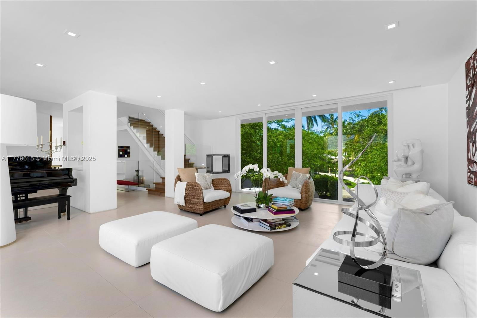 Real estate property located at 481 Mashta Drive, Miami-dade, Smugglers Cove, Key Biscayne, FL