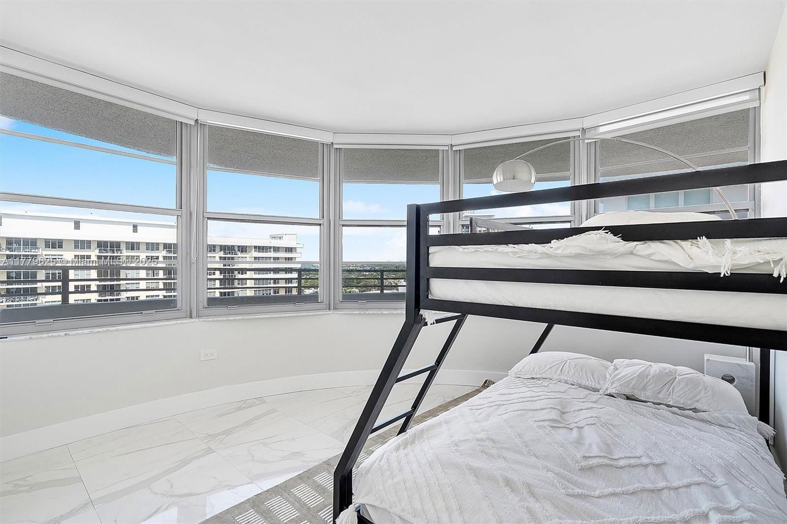 Real estate property located at 5555 Collins Ave #16B, Miami-dade, Oceanside Plaza Condo, Miami Beach, FL