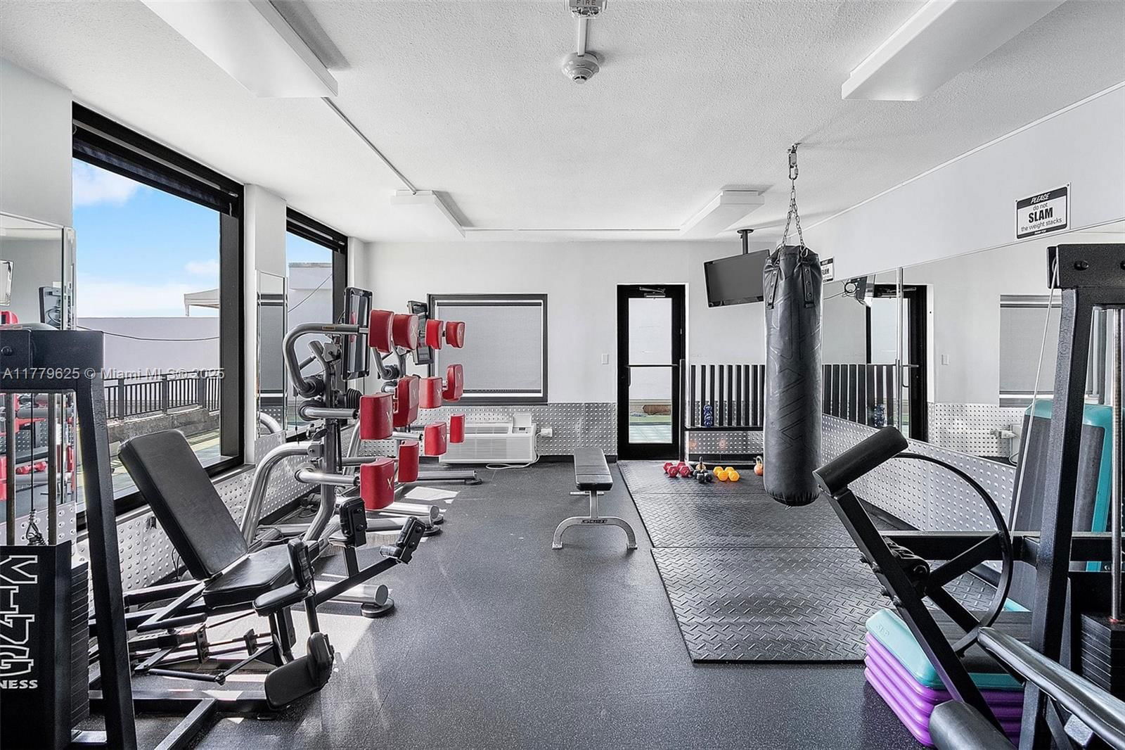 Real estate property located at 5555 Collins Ave #16B, Miami-dade, Oceanside Plaza Condo, Miami Beach, FL