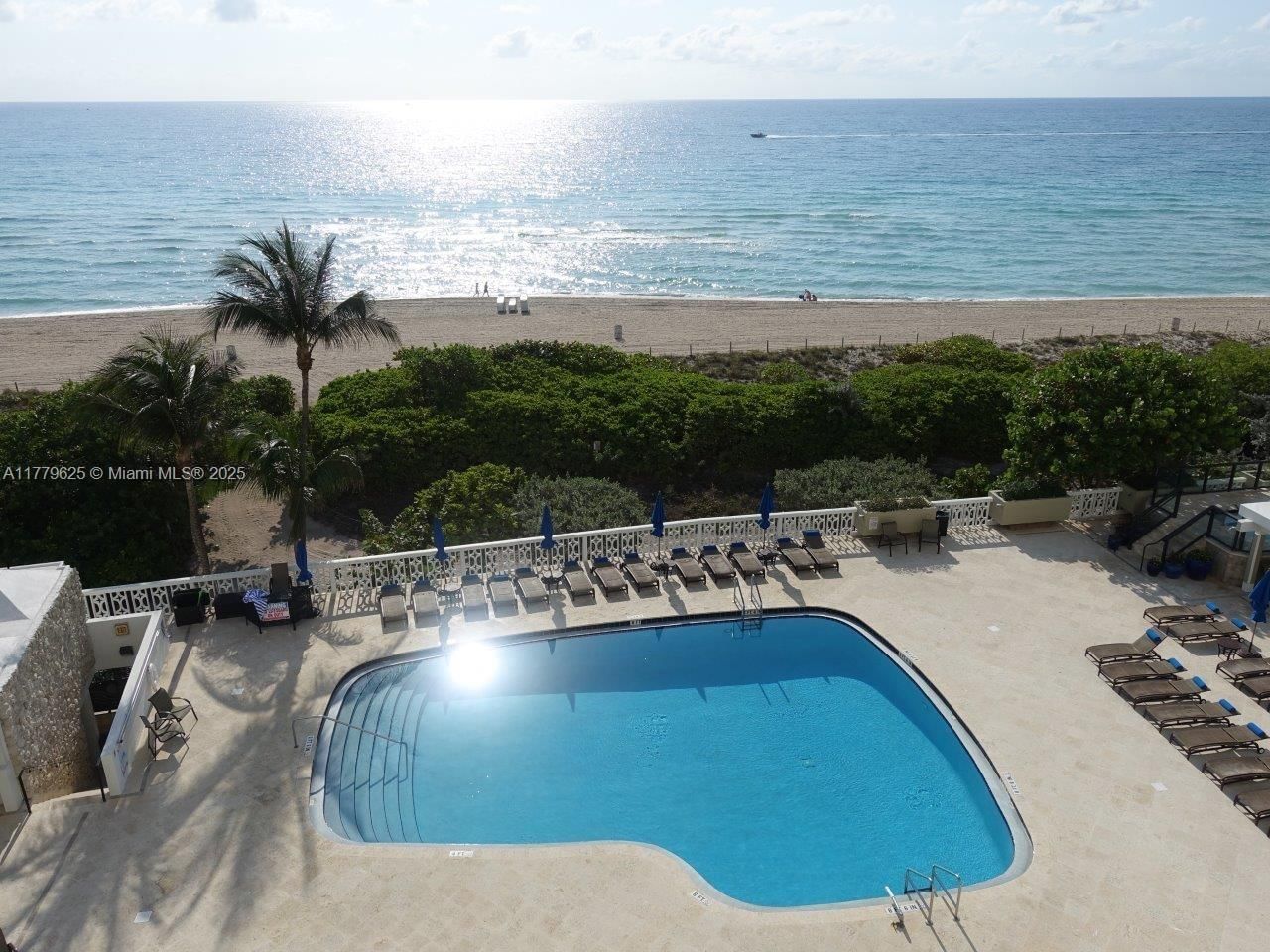 Real estate property located at 5555 Collins Ave #16B, Miami-dade, Oceanside Plaza Condo, Miami Beach, FL