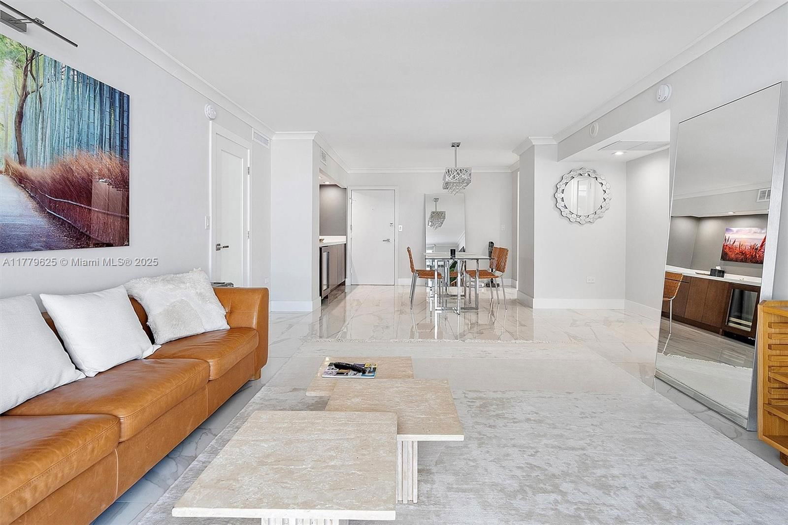 Real estate property located at 5555 Collins Ave #16B, Miami-dade, Oceanside Plaza Condo, Miami Beach, FL