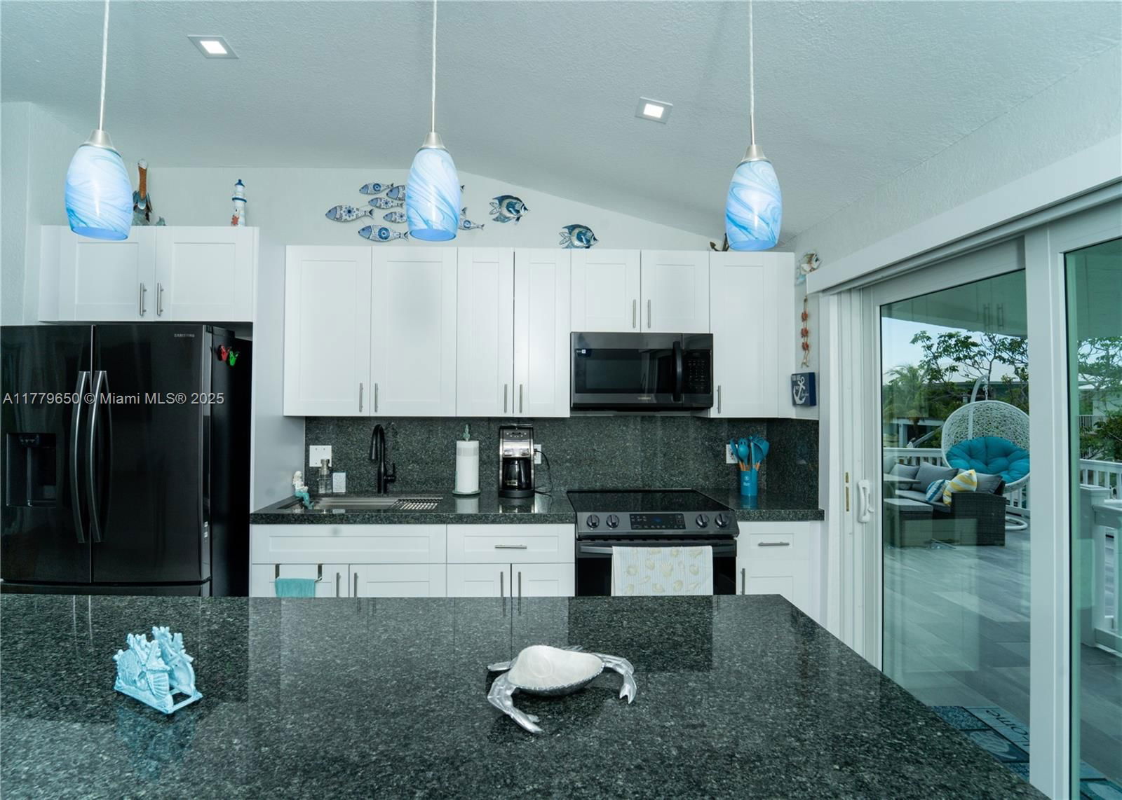 Real estate property located at 25 Blackwater Ln, Monroe, Paradise Point Cove, Key Largo, FL