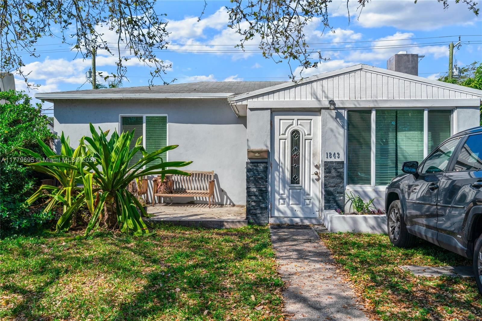Real estate property located at 1843 4th Ave, Broward, Lauderdale, Fort Lauderdale, FL