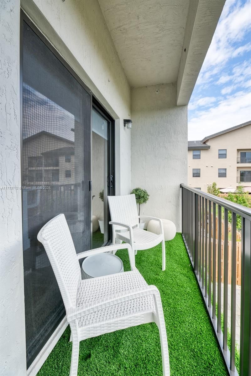 Real estate property located at 7831 104 Ave #23, Miami-dade, Apex, Doral, FL